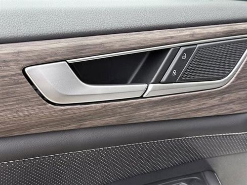 New 2025 Volkswagen Atlas SEL AWD/4WD image 23
