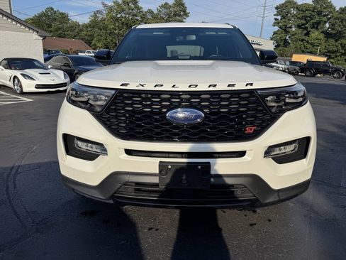 Used 2020 Ford Explorer ST w/ Premium Technology Package AWD/4WD image 10