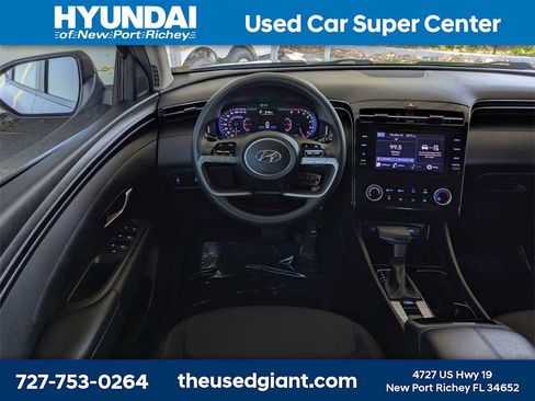 Certified 2023 Hyundai Tucson SE image 17
