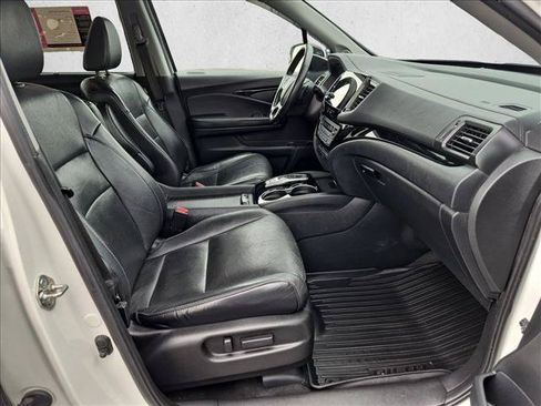 Used 2019 Honda Pilot Elite image 19