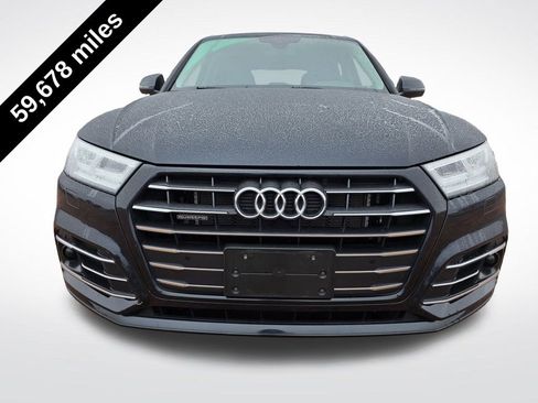 Used 2020 Audi Q5 e Premium Plus w/ Premium Plus Package AWD/4WD image 2