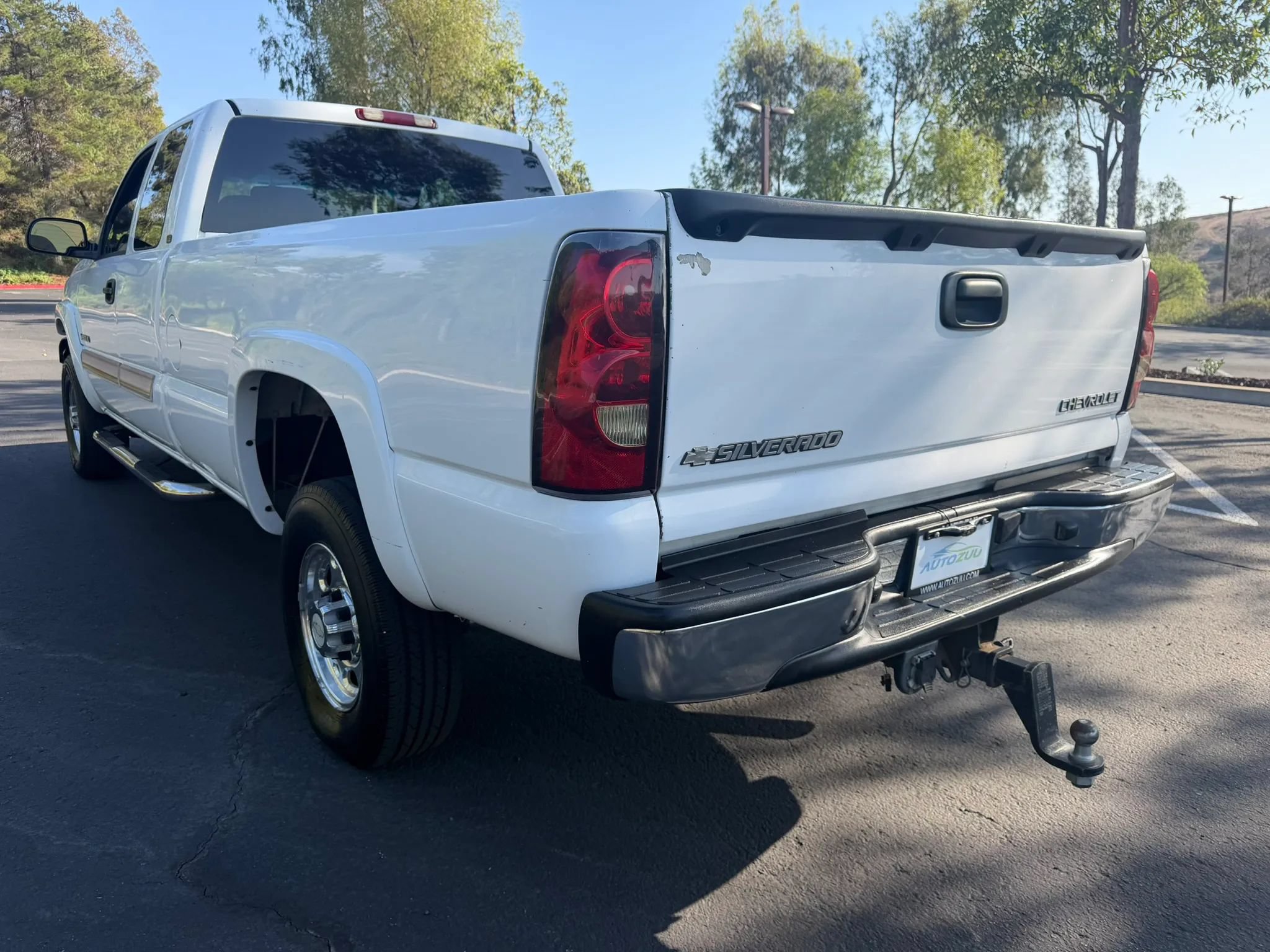Used 2004 Chevrolet Silverado 2500 LS RWD image 3