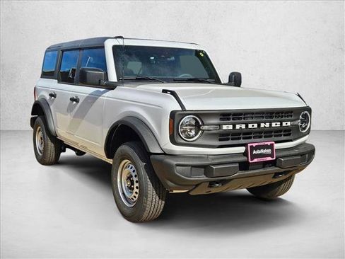 New 2025 Ford Bronco 4-Door AWD/4WD image 7