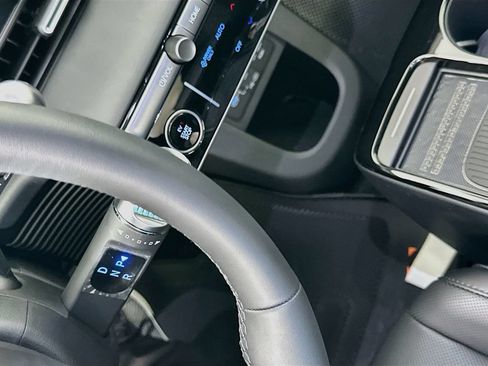 New 2027 Hyundai Ioniq 5 SEL RWD image 15