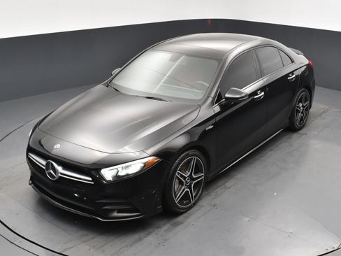 Used 2020 Mercedes-Benz A 35 AMG 4MATIC image 19
