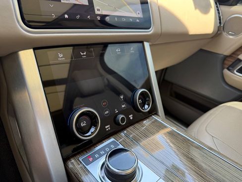 Used 2019 Land Rover Range Rover HSE AWD/4WD image 19
