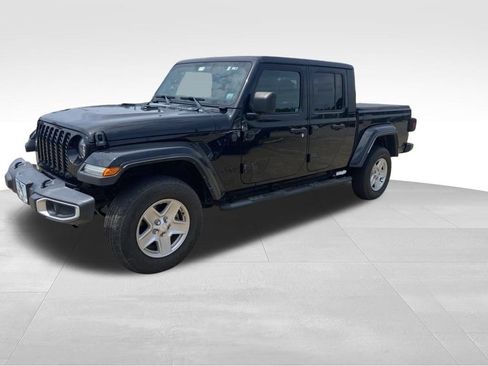 Used 2022 Jeep Gladiator Sport AWD/4WD image 25