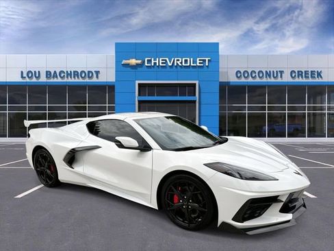 Used 2024 Chevrolet Corvette Stingray Coupe w/ 1LT RWD image 2