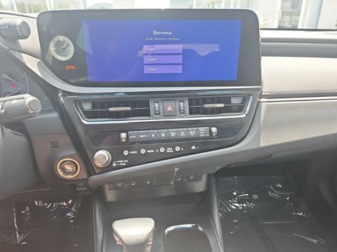 Certified 2023 Lexus ES 350 w/ Premium Package FWD image 21