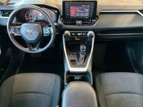 Used 2021 Toyota RAV4 XLE image 3