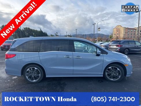 Used 2023 Honda Odyssey Elite image 4