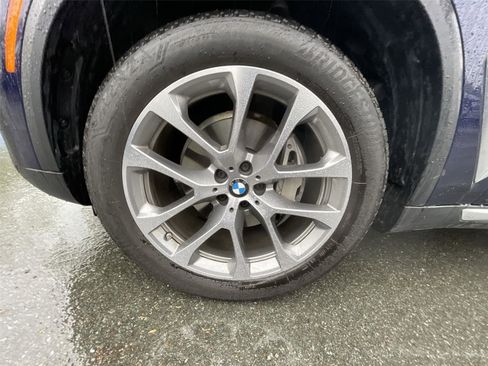 Used 2024 BMW X5 xDrive40i w/ Premium Package AWD/4WD image 27