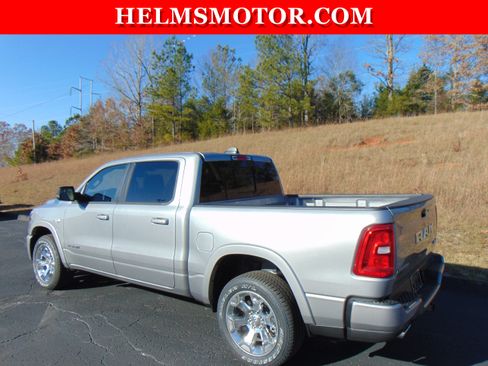 New 2026 RAM 1500 Big Horn AWD/4WD image 10