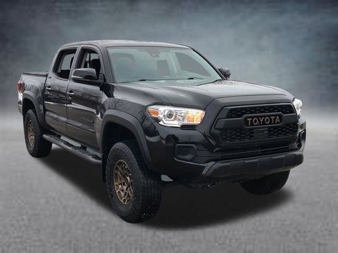 Used 2023 Toyota Tacoma 4x4 Double Cab w/ Trail Edition image 13