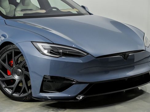 Used 2026 Tesla Model S Plaid AWD/4WD image 2