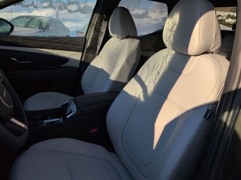 Used 2025 Hyundai Santa Cruz SEL image 8