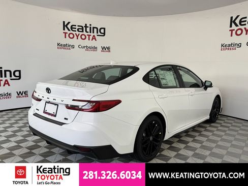 New 2026 Toyota Camry SE w/ Convenience Package FWD image 14