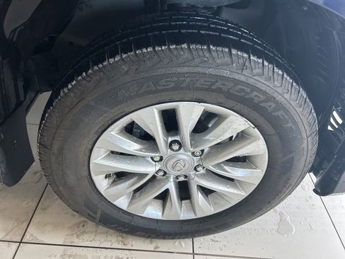 Used 2018 Lexus GX 460 image 21