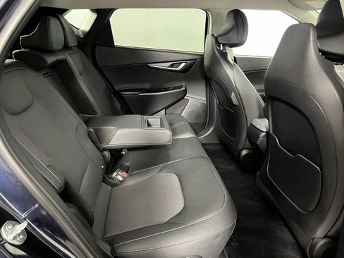 Used 2024 Kia EV6 Light image 32