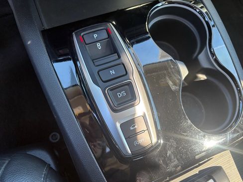 Used 2021 Honda Pilot Touring image 28