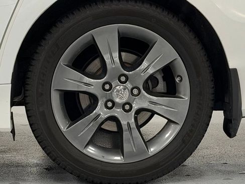 Used 2016 Toyota Sienna SE w/ SE Preferred Package FWD image 6