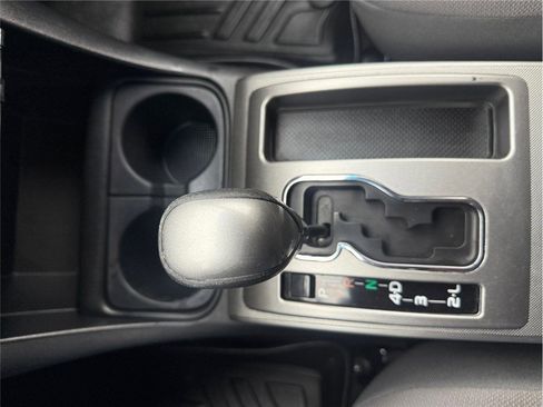 Used 2012 Toyota Tacoma 4x4 Access Cab V6 w/ SR5 Pkg image 22