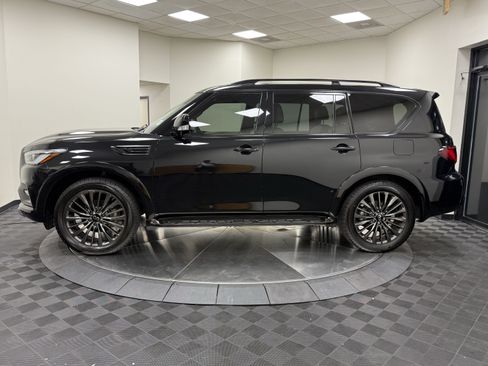 Certified 2024 INFINITI QX80 Sensory w/ Cargo Package AWD/4WD image 4