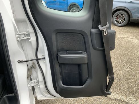 Used 2019 Ford Ranger XL w/ Equipment Group 101A Mid RWD image 40