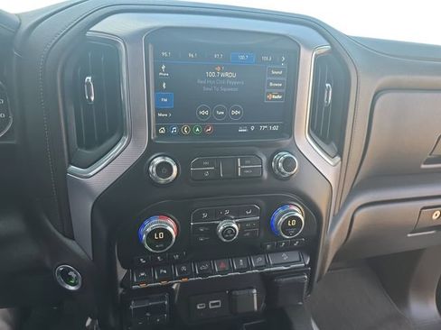 Used 2019 GMC Sierra 1500 SLT w/ SLT Premium Plus Package AWD/4WD image 9