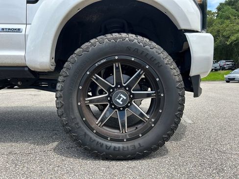 Used 2019 Ford F350 Lariat w/ Lariat Ultimate Package AWD/4WD image 7