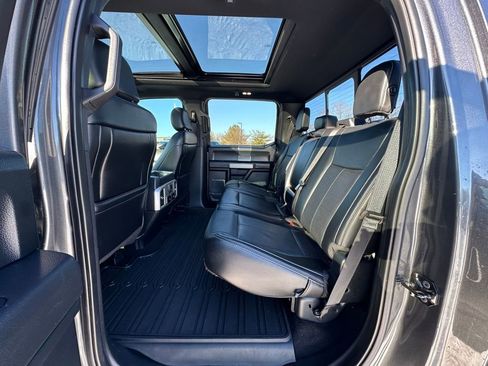 Used 2019 Ford F150 Lariat w/ Equipment Group 502A Luxury image 10