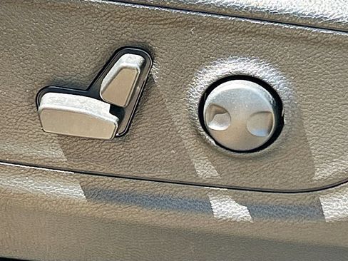 Used 2022 RAM 1500 Big Horn AWD/4WD image 23