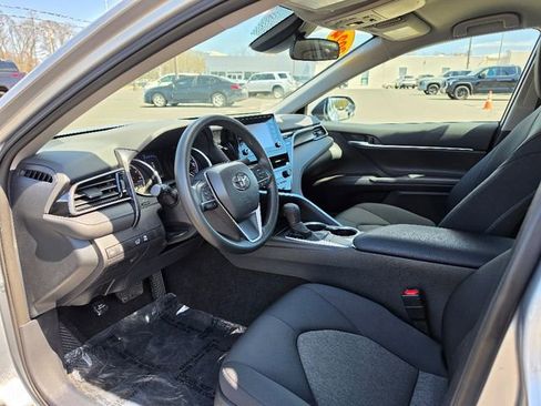 Used 2024 Toyota Camry LE image 20