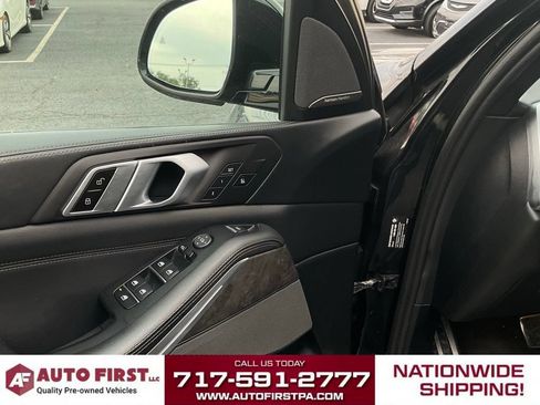 Used 2019 BMW X5 xDrive50i w/ M Sport Package AWD/4WD image 5