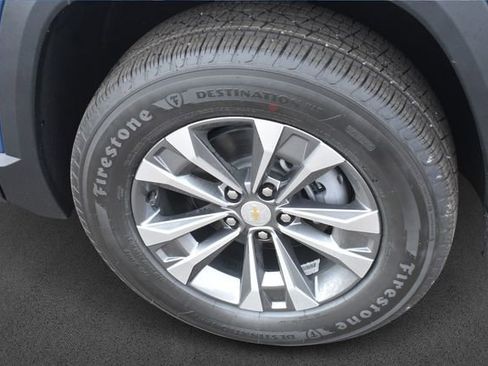 New 2026 Chevrolet Equinox LT w/ LPO, Floor Liner Package image 12