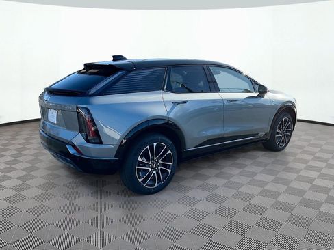 New 2026 Cadillac Optiq Sport 1 w/ LPO, Floor Liner Package AWD/4WD image 5
