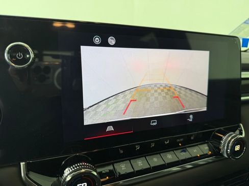 New 2025 GMC Canyon Elevation w/ Convenience Package image 20