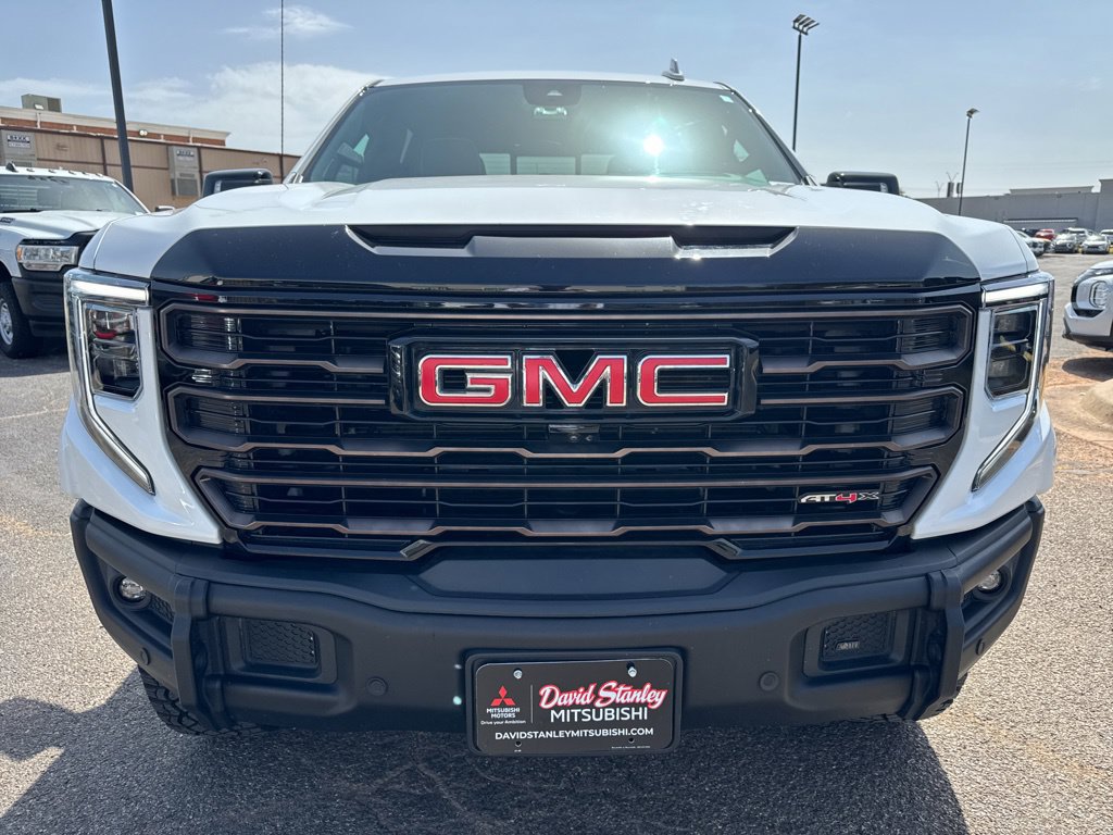 Used 2024 GMC Sierra 1500 AT4X AWD/4WD image 2