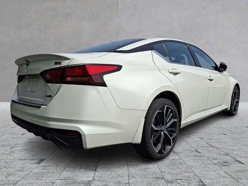 Used 2023 Nissan Altima 2.5 SR image 6