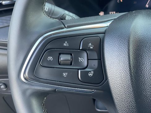 Used 2025 Buick Encore GX Preferred w/ Comfort Package image 11