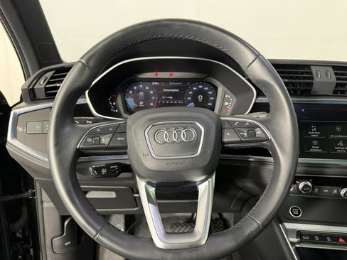 Used 2024 Audi Q3 2.0T Premium w/ Convenience Package AWD/4WD image 23