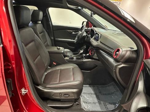 Used 2021 Chevrolet Blazer RS w/ Enhanced Convenience Package image 7