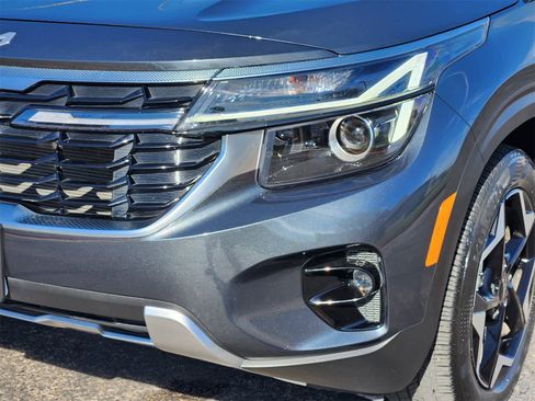 Certified 2024 Kia Seltos EX image 7