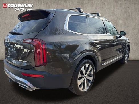 Used 2022 Kia Telluride S image 17