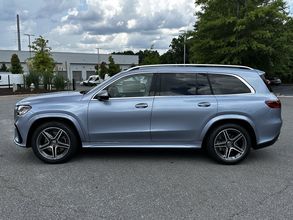 New 2026 Mercedes-Benz GLS 450 4MATIC image 5