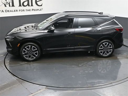 Used 2025 Chevrolet Blazer RS image 58