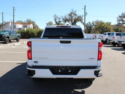 Used 2022 Chevrolet Silverado 1500 RST RWD image 5