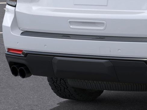 New 2026 Chevrolet Suburban Z71 image 14