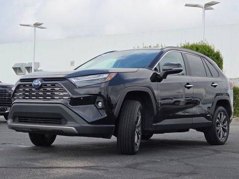 Used 2024 Toyota RAV4 Limited AWD/4WD image 14