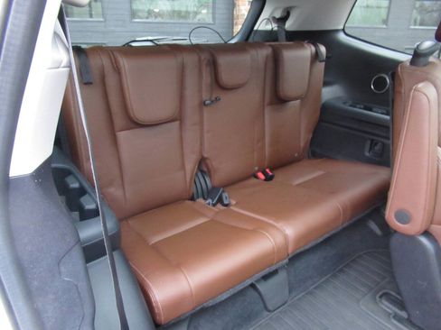 Used 2021 Subaru Ascent Touring image 8